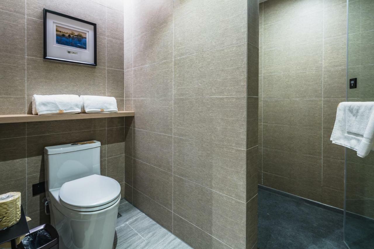 Atour Hotel Жинан Екстериор снимка