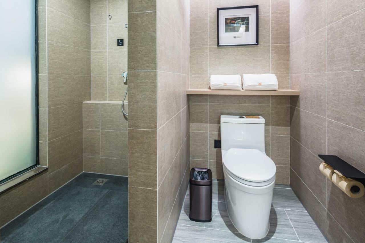 Atour Hotel Жинан Екстериор снимка