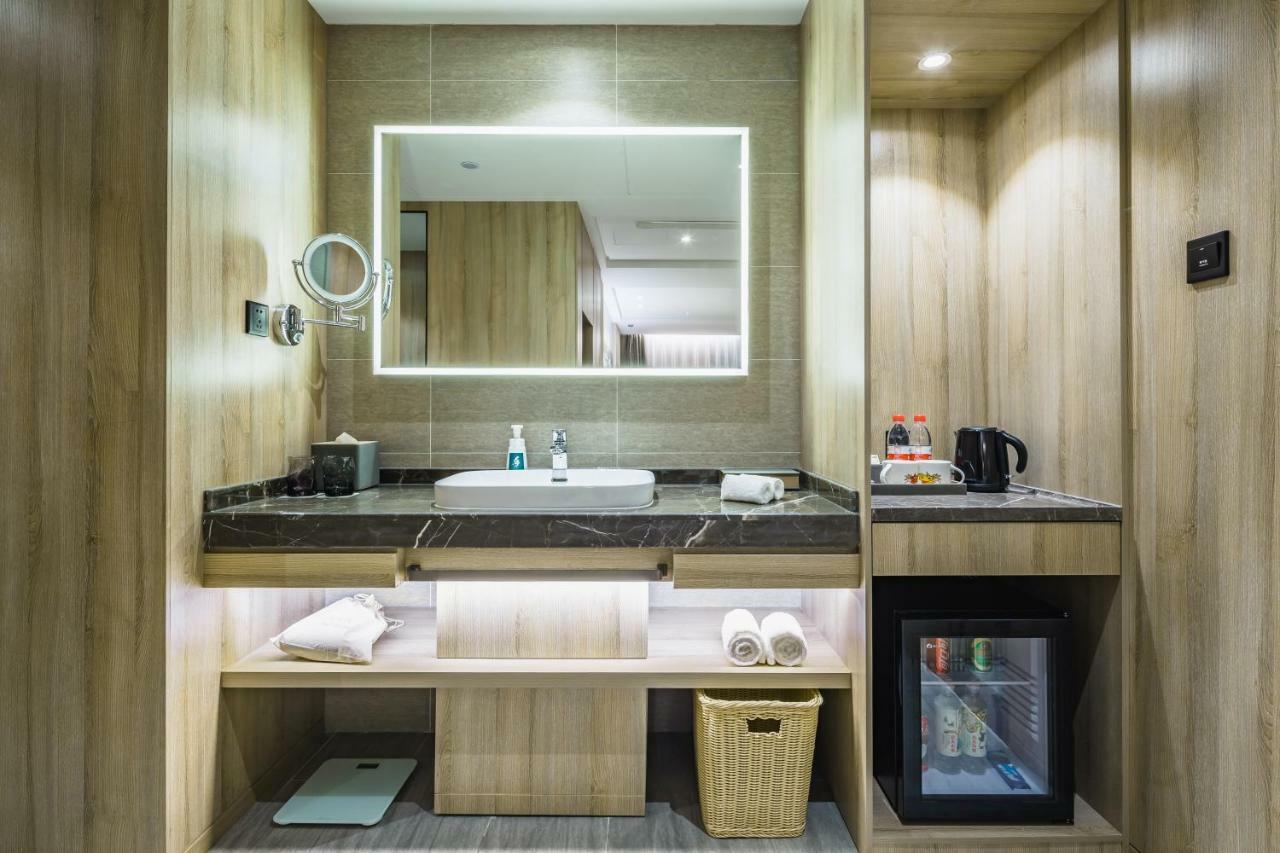 Atour Hotel Жинан Екстериор снимка